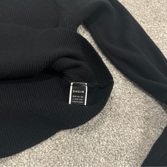 Shein Button Front Rib-Knit Cropped Cardigan - Picture 5 of 7